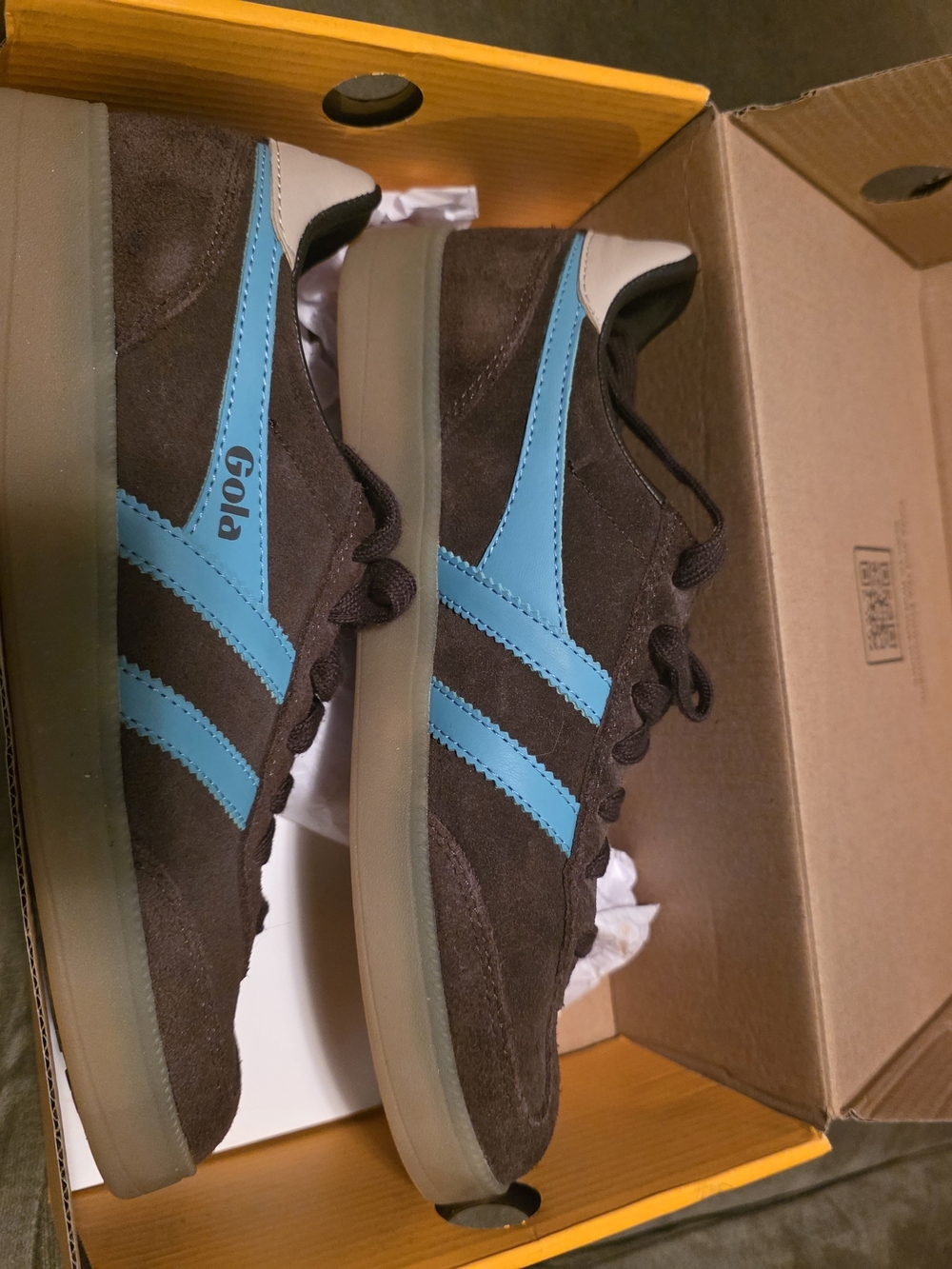 Gola Women's Dark Brown Suede Viper Sneakers with Light Blue Stripes Sz8